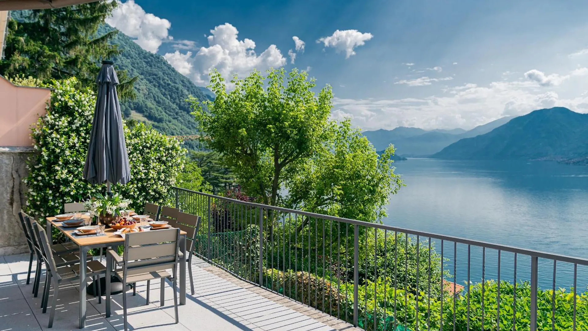 Villa Castello With Jacuzzi & Priceless View By Rent All Como Argegno Italia