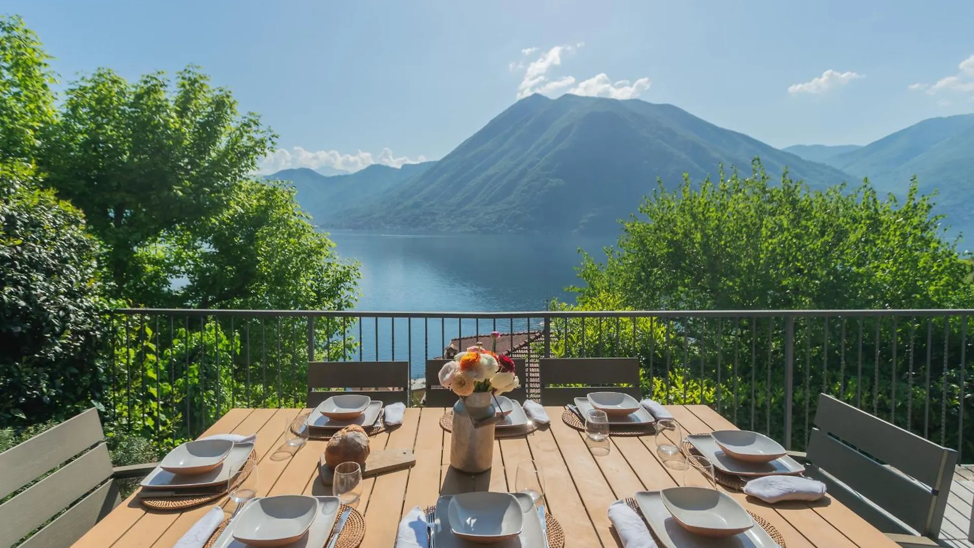 Villa Castello With Jacuzzi & Priceless View By Rent All Como Argegno